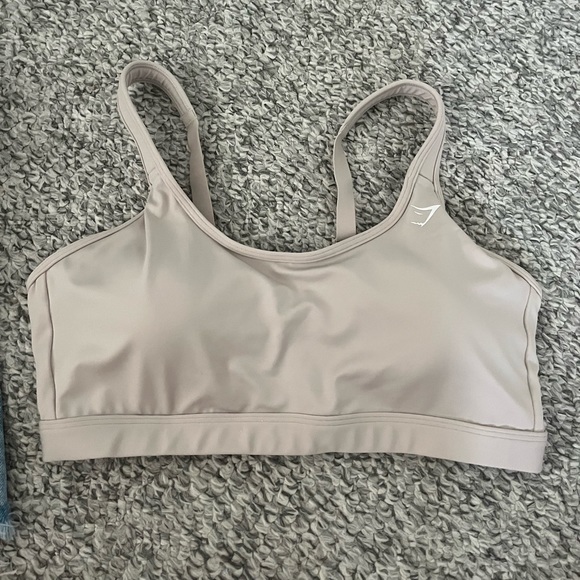 Gymshark sports bra - Picture 1 of 2